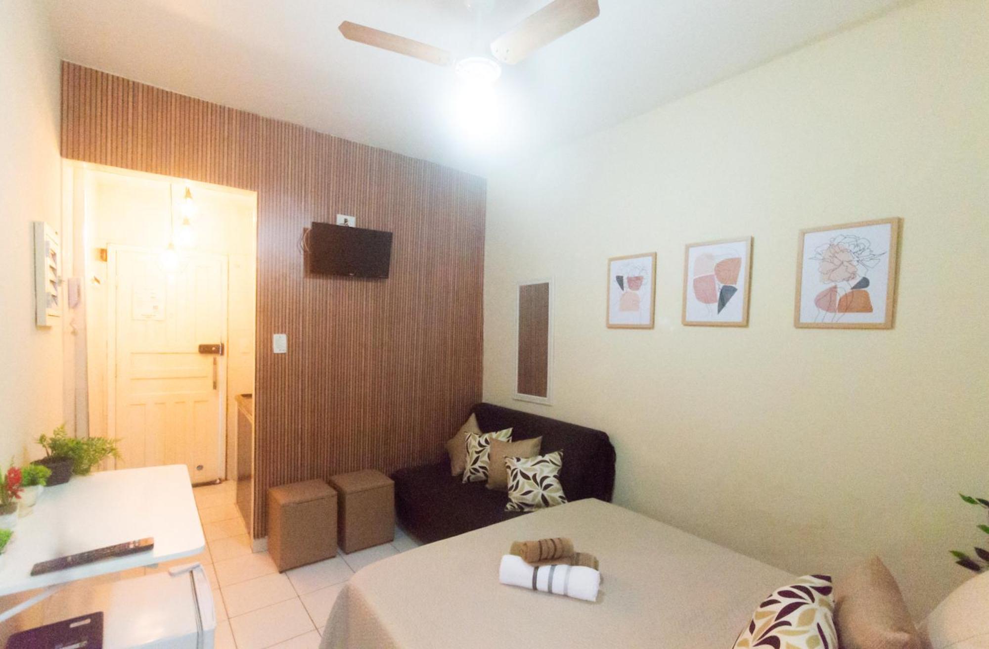 Apartamento Kitnet Beira Mar Ate 3 Pessoas *